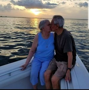 Meet your Posher, Ednadi